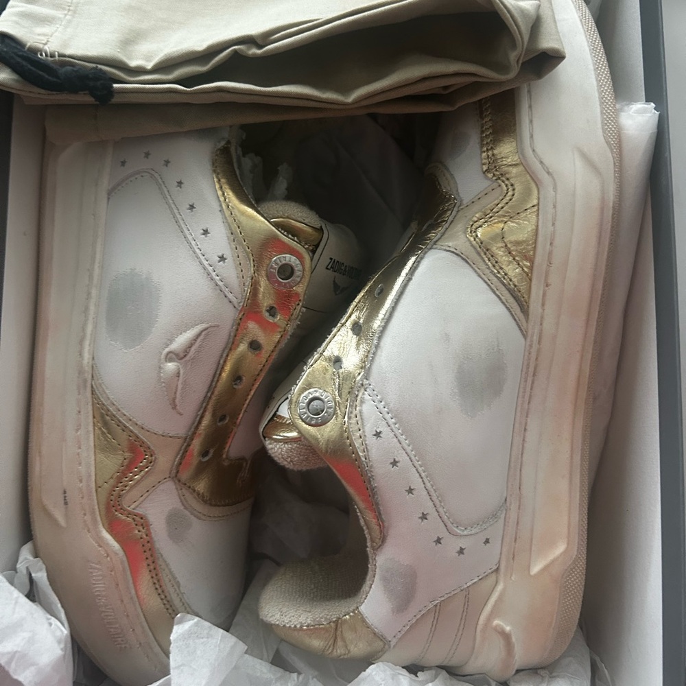 White and Gold Leather Sneakers